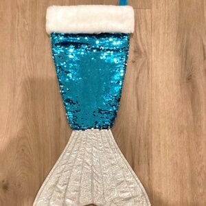 NEW GIRLS MERMAID SILVER & BLUE SEQUENCE ACCENT STOCKING